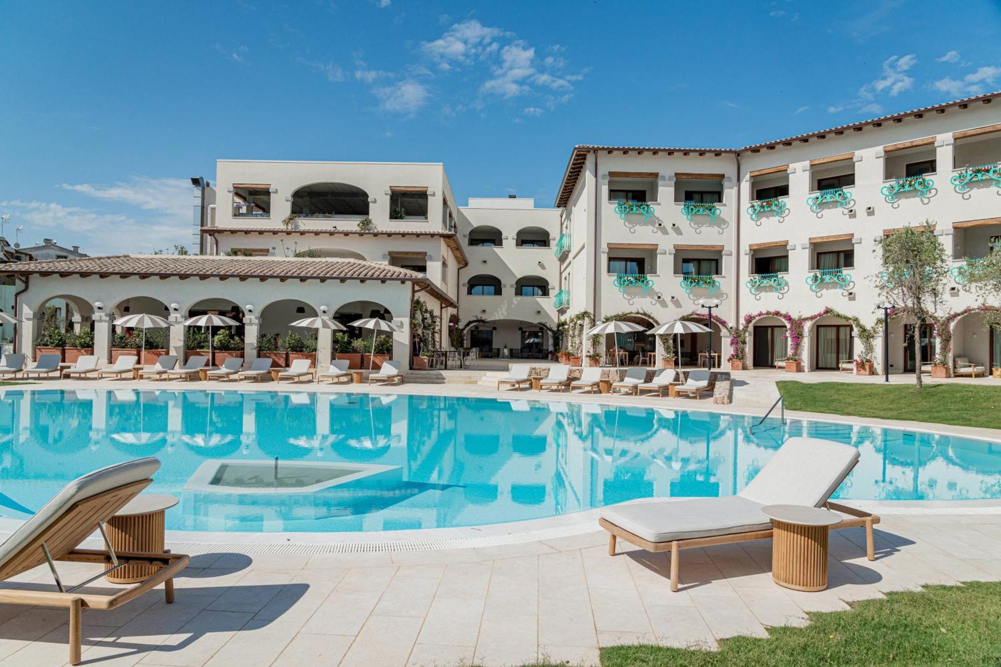 Hotel Sestante Порто-Ротондо Экстерьер фото